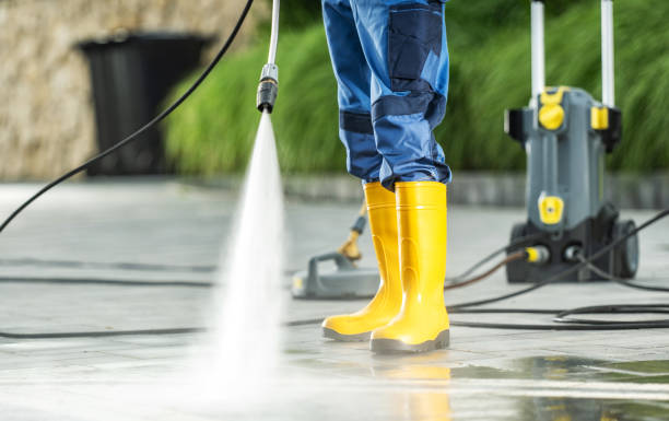 Best Deck Pressure Washing  in Lynchburg, TN